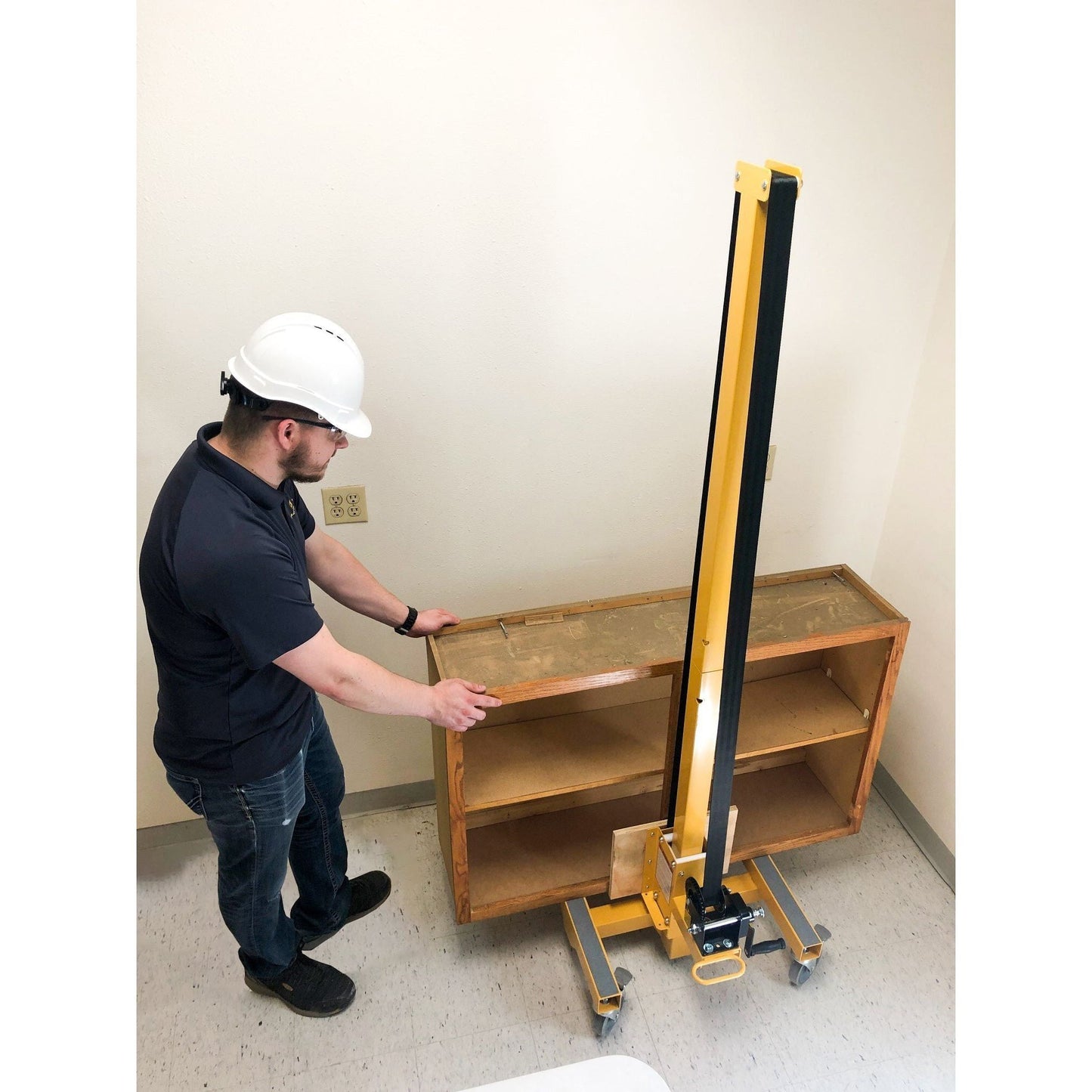 Cabinetizer® Cabinet Lift Model 72 - Paragon Pro Manufacturing Solutions Inc.
